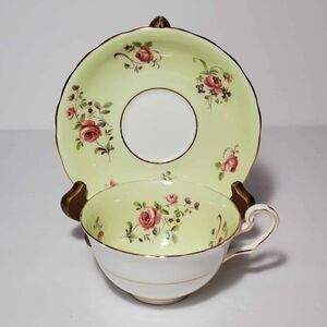 Victoria C&E Teacup and Saucer Pink Flowers Vintage